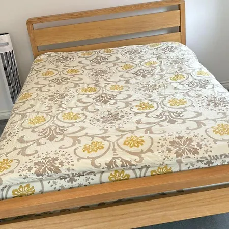 Dom wakacyjny House - Sleeps 5 Private Parking & Pets Allowed Manchester