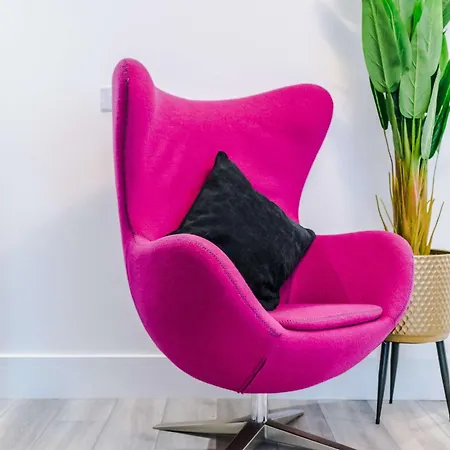 Minutes To The Coop Live Arena & Etihad Stadium - Free Parking With Ev Charger مانشستر