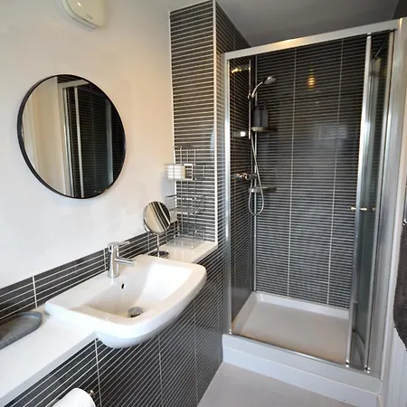 Σπίτι διακοπών Modern 3br With Garden And Parking Mcr Μάντσεστερ