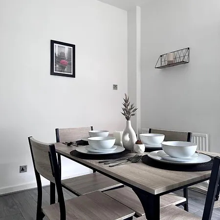 Cosy Haus Openshaw Manchester