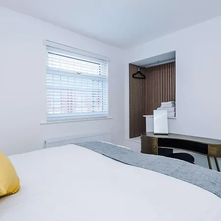 Minutes To The Coop Live Arena & Etihad Stadium - Free Parking With Ev Charger * Manchester