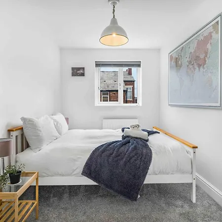 Guestready - Charming Retreat In Trafford