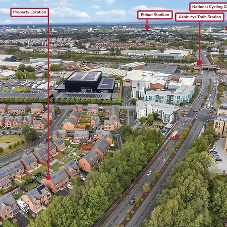 3 Bedroom House With 5 Beds And Parking 18lw 別荘