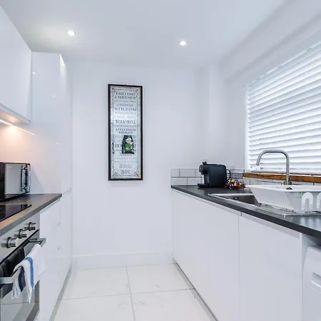 Minutes To The Coop Live Arena & Etihad Stadium - Free Parking With Ev Charger مانشستر