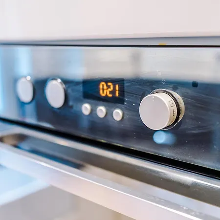 Nyaraló Stunning 5bed 3bath House, Parking, *