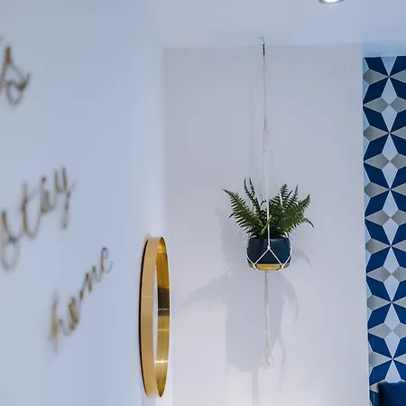 Сasa de vacaciones Stunning 5bed 3bath House, Parking, Mánchester