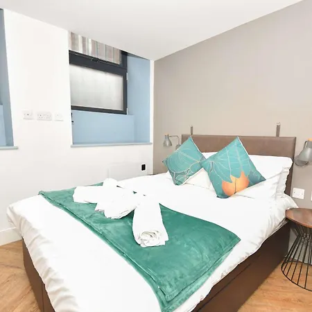 Appartement Modern 3bed Flat In W Security