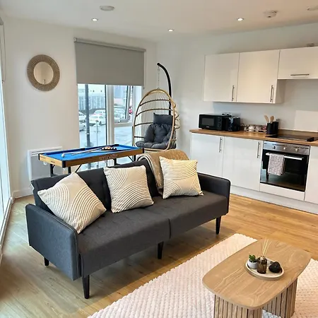 With - Terrace - Gym- Free Parking- Next To Man Stadium & Centre Apartman Manchester