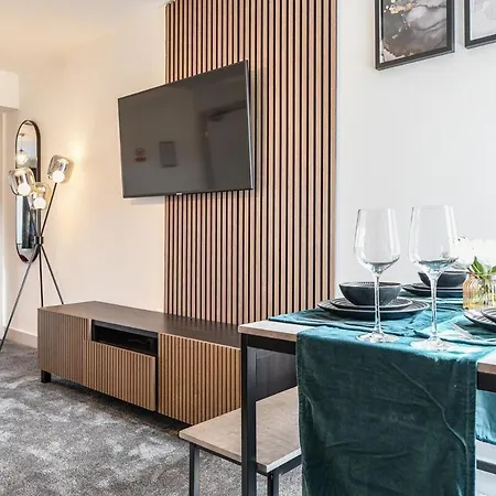 Апартаменты 1 Bed Near Coop Live Etihad Stadium Манчестер