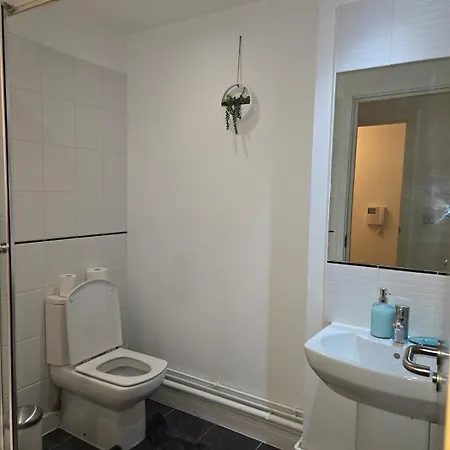Διαμέρισμα Spacious 2 Bedroom Centre *