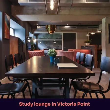 For Students Only - Tatton House In Apartman *