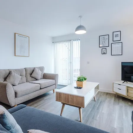 Lägenhet Stylish Two Bedroom With Balcony Manchester