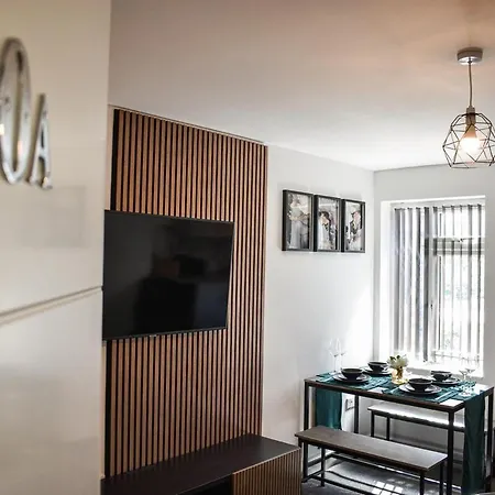 1 Bed Near Coop Live Etihad Stadium