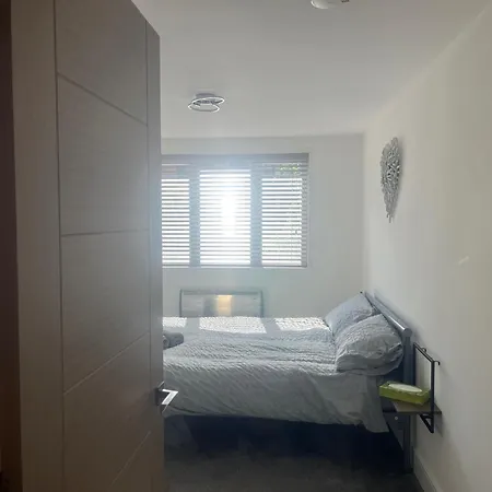 Lägenhet 2 Bed - Sleeps 4 - Free Parking
