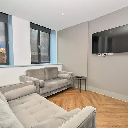 Modern 3bed Flat In W Security Manchester