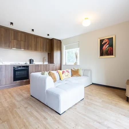 Luxe Life Quirky 2bed