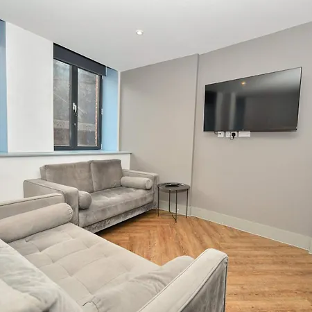 Modern 3bed Flat In W Security Appartement Manchester