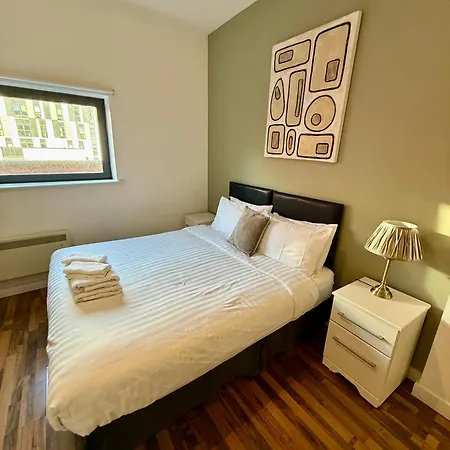 Bloom - Centre - Gated Parking Manchester