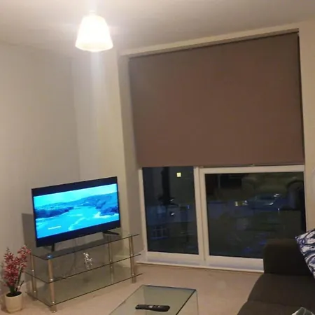 Appartement - Sleeps 4 Pets Allowed & Parking
