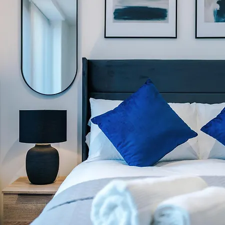 Stylish 1bed Fast Wi-fi Easy Access To