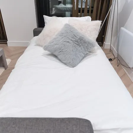 One Bed Flat 7 Mins Walk To Piccadilly Apartment Manchester