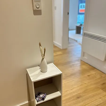 With - Terrace - Gym- Free Parking- Next To Man Stadium & Centre * Manchester