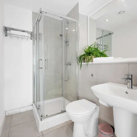 2 Bed Flat Stunning Views Near Centre アパート *