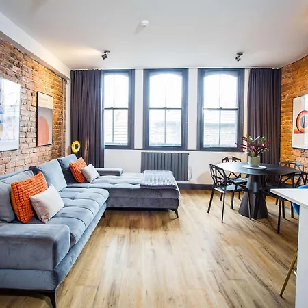 Luxury 2 Bedroom In Northern Quarter Apartment