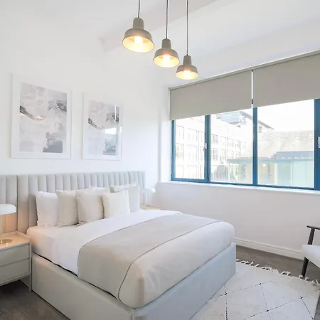 公寓 Large Centre Stylish And Spacious