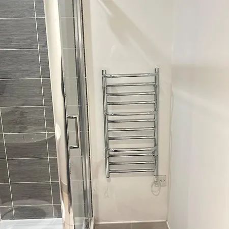 Condo-terrace-gym-games -free Secure Parking- Apartmán *