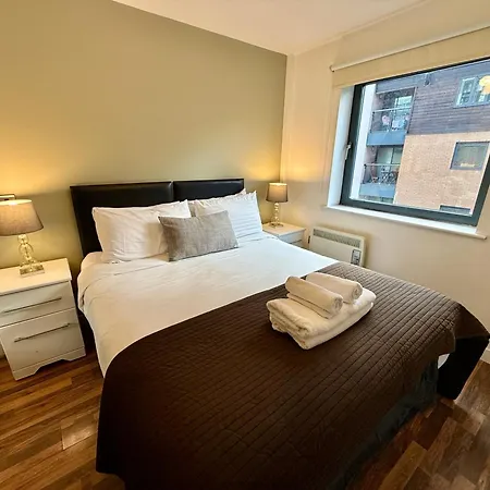 Bloom - Centre - Gated Parking Apartment Manchester