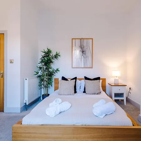 Apartment Smedley House