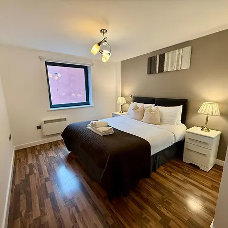 Apartment Bloom - Centre - Gated Parking *