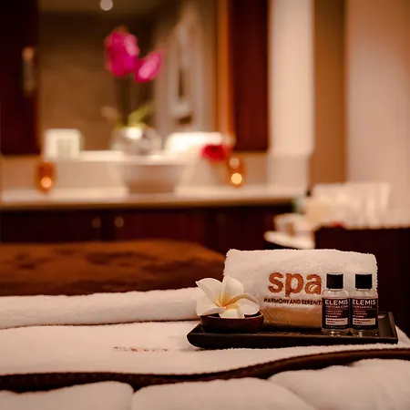 Marriott Piccadilly Hotel