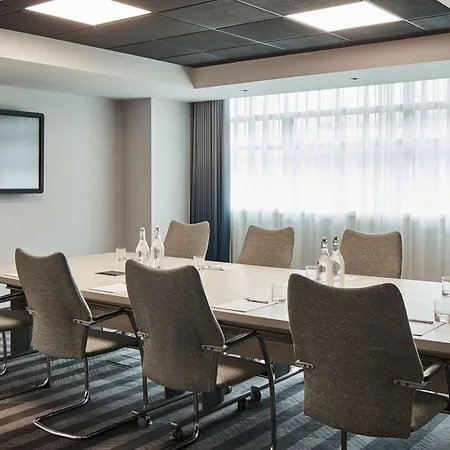 Marriott Piccadilly Szálloda 4*