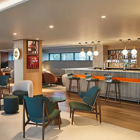Marriott Piccadilly Hotel