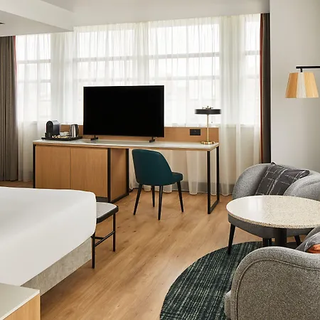 Marriott Piccadilly Hotel