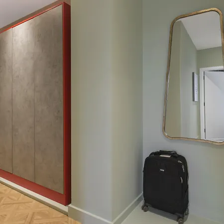 Apart-hotel Church Street By Supercity 4*