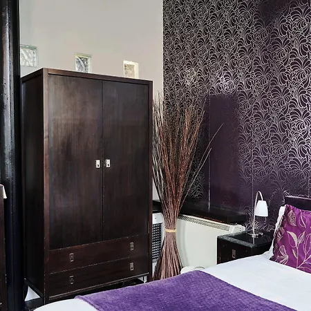 Lushpads Mánchester