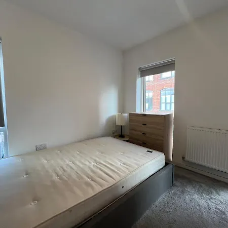 Modern New Build 3 Bed House Manchester Stockport * Manchester