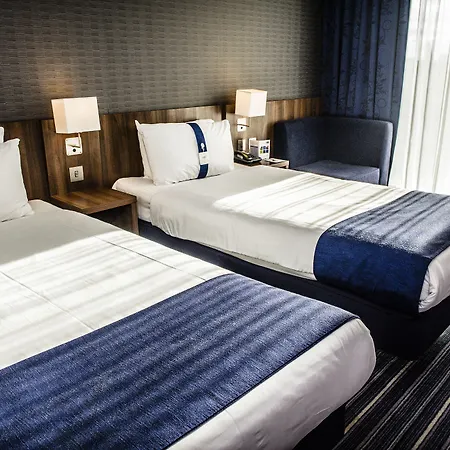 Express Centre By Ihg