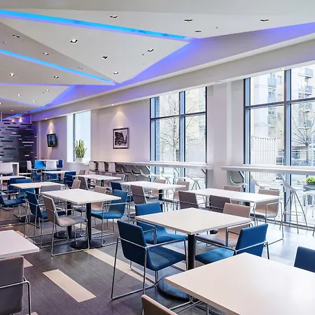 Express Centre Arena By Ihg