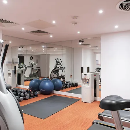 Cove Minshull Street