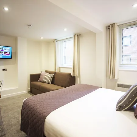 The Waterside And Leisure Club Hotel Manchester