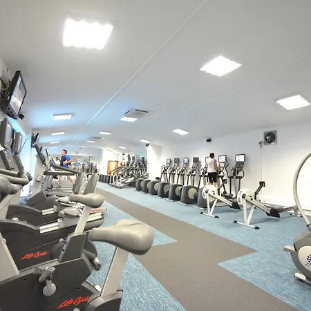 Hotel The Waterside And Leisure Club