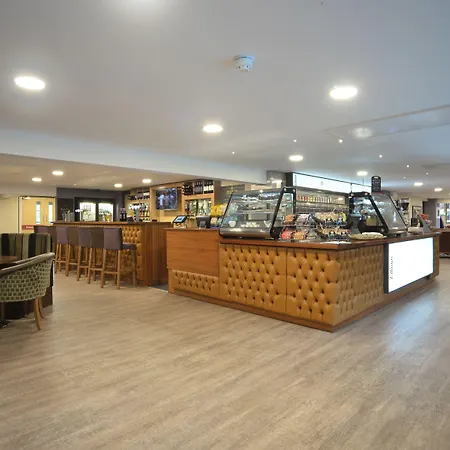 The Waterside And Leisure Club