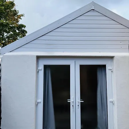 Modern With Private Entrance