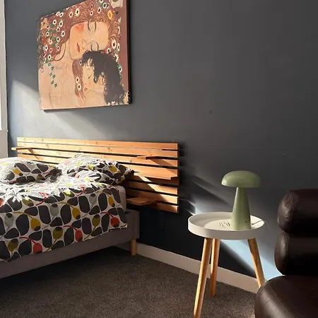 8 Riversdale King Size *