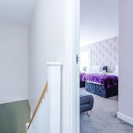 Large Townhouse By The Etihad & Coop Live Arena With Free Parking * Manchester