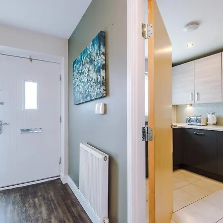 Large Townhouse By The Etihad & Coop Live Arena With Free Parking Manchester